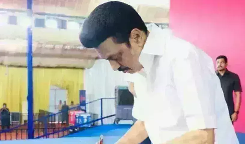 NEET : నీట్‌కు వ్యతిరేకంగా.. సంతకాల ప్రచారం ప్రారంభించిన డీఎంకే