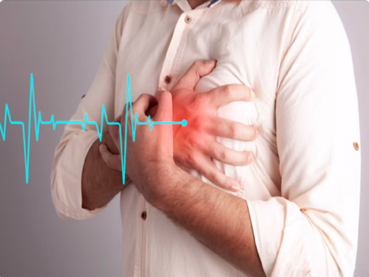 Heart Attack: గంటపాటు ఆగిపోయిన గుండె.. చివరికి Heart Attack: గంటపాటు ఆగిపోయిన గుండె.. చివరికి