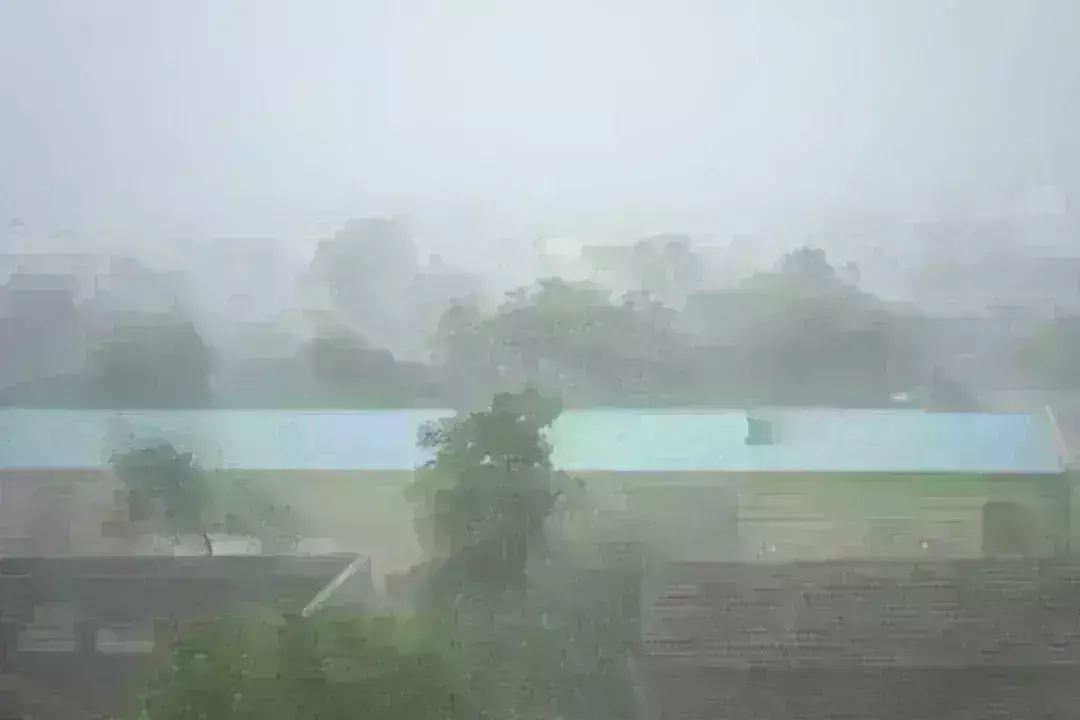 Cyclone Hamoon: ఈ ఉదయం తుపానుగా మారిన హమూన్. Cyclone Hamoon: ఈ ఉదయం తుపానుగా మారిన హమూన్.