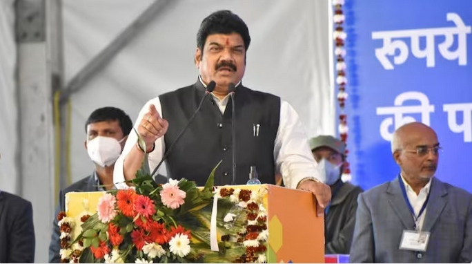 Cash-for-Votes : మధ్యప్రదేశ్ మంత్రి పై కేసు నమోదు