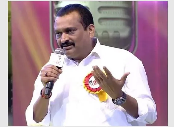 BANDLA: భావోద్వేగంతో ఏడ్చేసిన బండ్ల గణేష్ BANDLA: భావోద్వేగంతో ఏడ్చేసిన బండ్ల గణేష్