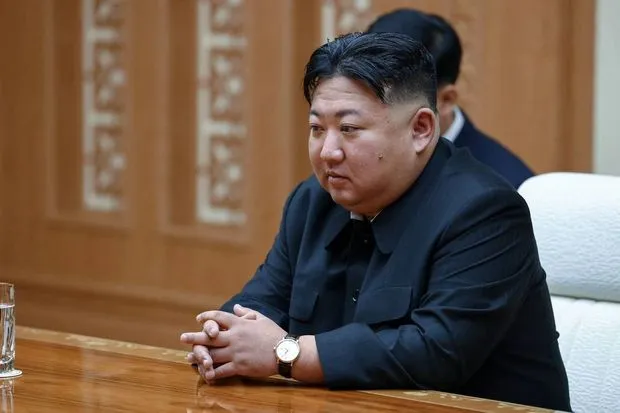 Kim-Putin: ఉత్తర కొరియా నుంచి రష్యాకు ఆయుధాలు Kim-Putin: ఉత్తర కొరియా నుంచి రష్యాకు ఆయుధాలు