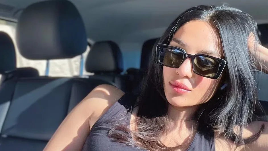 Sobhita Dhulipala : మీ ఇంటి బయట ట్రాఫిక్ను క్లియర్ చేయండి : మల్హోత్రాకు శోభితా కంప్లైంట్ Sobhita Dhulipala : మీ ఇంటి బయట ట్రాఫిక్ను క్లియర్ చేయండి : మల్హోత్రాకు శోభితా కంప్లైంట్