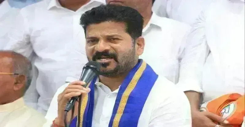 REVANTH: మేడిగడ్డ అణాపైసాకు పనికిరాదు.. ఇసుకపై మేడిగడ్డ నిర్మించారన్న రేవంత్రెడ్డి.... REVANTH: మేడిగడ్డ అణాపైసాకు పనికిరాదు.. ఇసుకపై మేడిగడ్డ నిర్మించారన్న రేవంత్రెడ్డి....