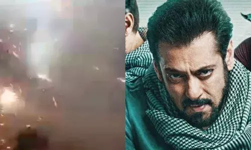 Tiger 3: అభిమానుల అత్యుత్సాహం.. థియేటర్ లోపల పటాకులు కాల్చిన ఫ్యాన్స్ Tiger 3: అభిమానుల అత్యుత్సాహం.. థియేటర్ లోపల పటాకులు కాల్చిన ఫ్యాన్స్