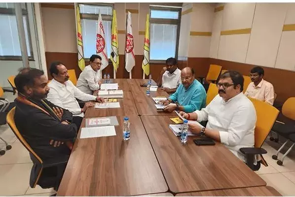 TDP-JANASENA: ప్రజాకర్షకంగా టీడీపీ-జనసేన మినీ మేనిఫెస్టో