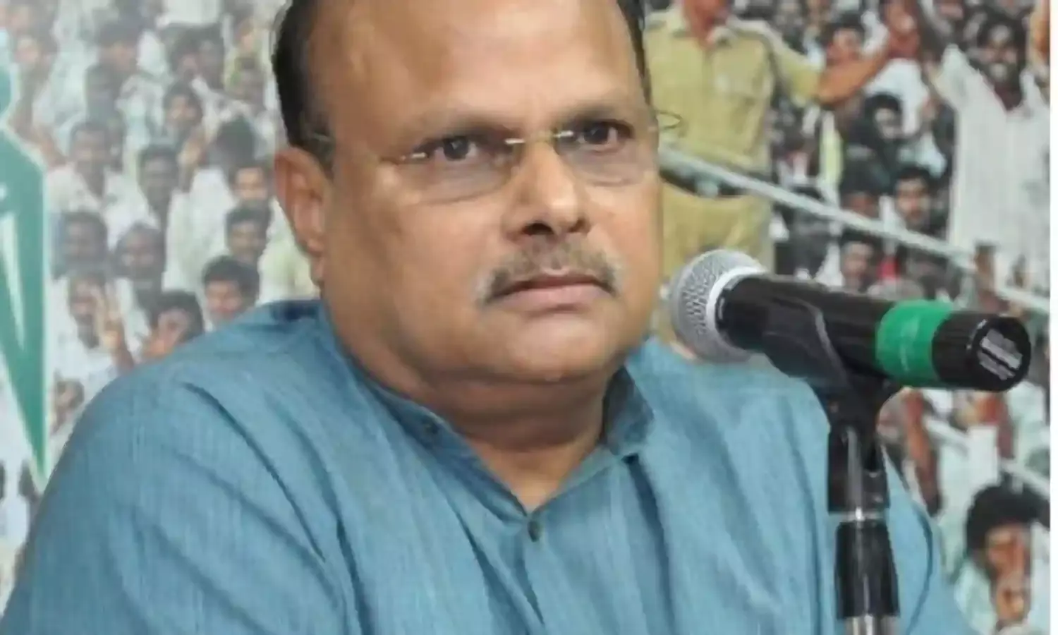 వైసీపీ పాలనలో నిధులు పక్కదారి వైసీపీ పాలనలో నిధులు పక్కదారి