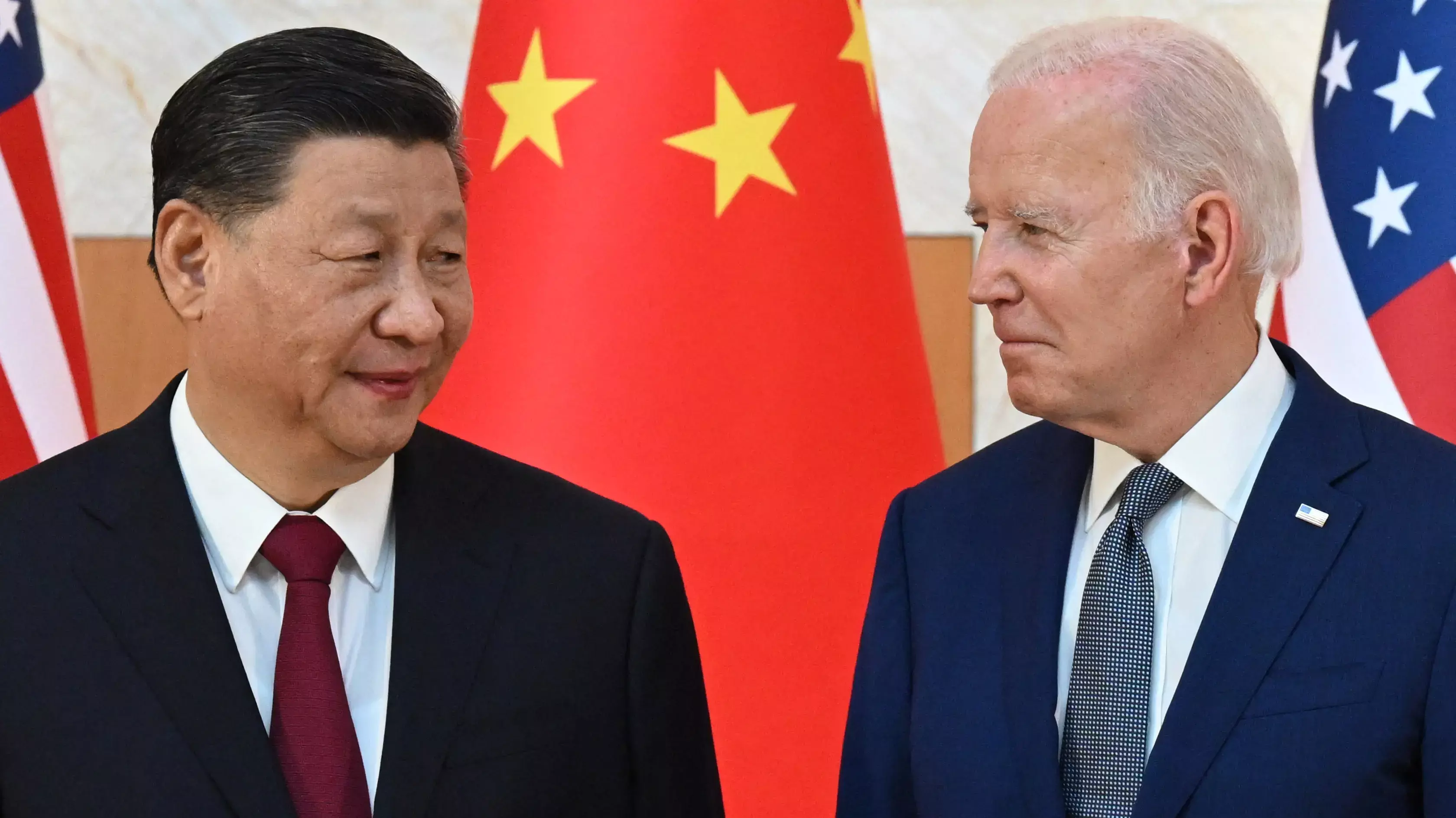 US-China: జో బైడెన్ తో చైనా అధ్యక్షుడు జిన్ పింగ్ భేటీ US-China: జో బైడెన్ తో చైనా అధ్యక్షుడు జిన్ పింగ్ భేటీ
