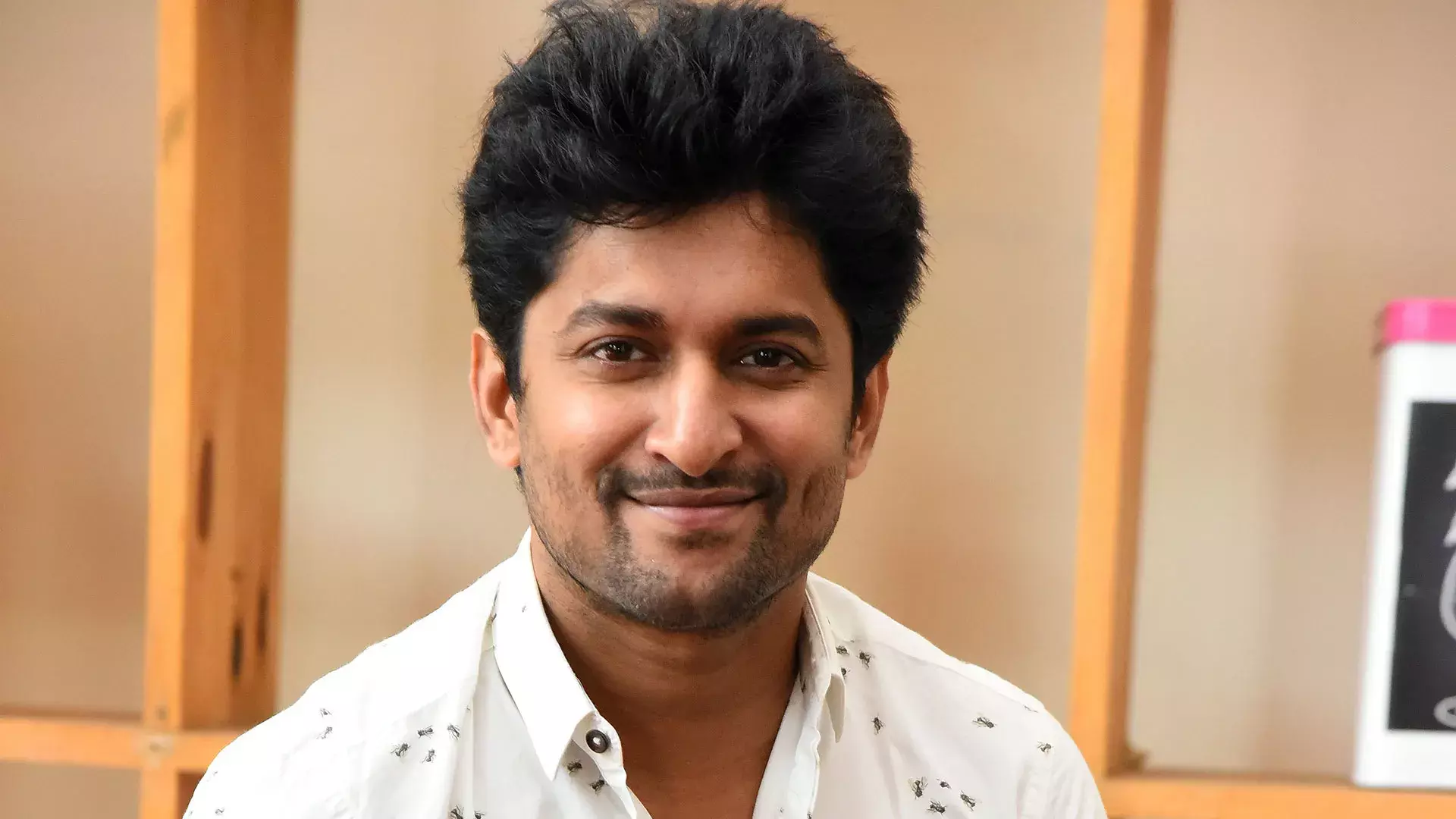 Koffee With Karan : బాలీవుడ్ టాక్ షోలో పాల్గొనడంపై నాని నిరాసక్తత Koffee With Karan : బాలీవుడ్ టాక్ షోలో పాల్గొనడంపై నాని నిరాసక్తత
