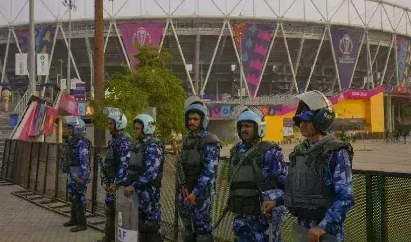 World Cup Final:  వరల్డ్కప్ ఫైనల్కు భారీ భద్రత World Cup Final:  వరల్డ్కప్ ఫైనల్కు భారీ భద్రత