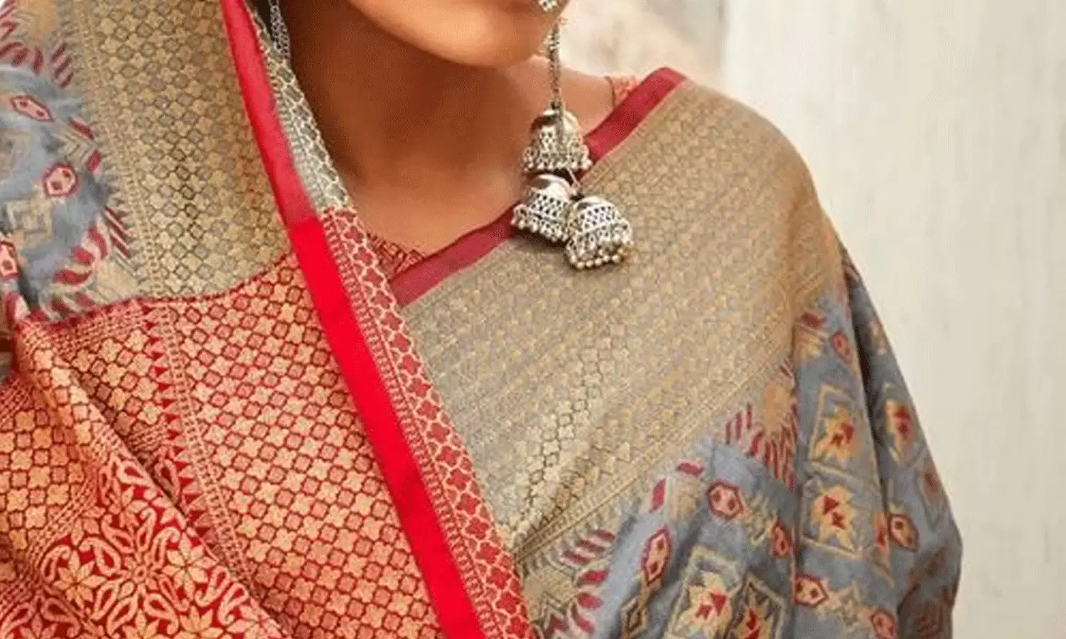 వింత గొడవ.. జీన్స్ వేసుకోమన్న అత్తగారు.. చీర కట్టుకుంటానన్న కోడలు