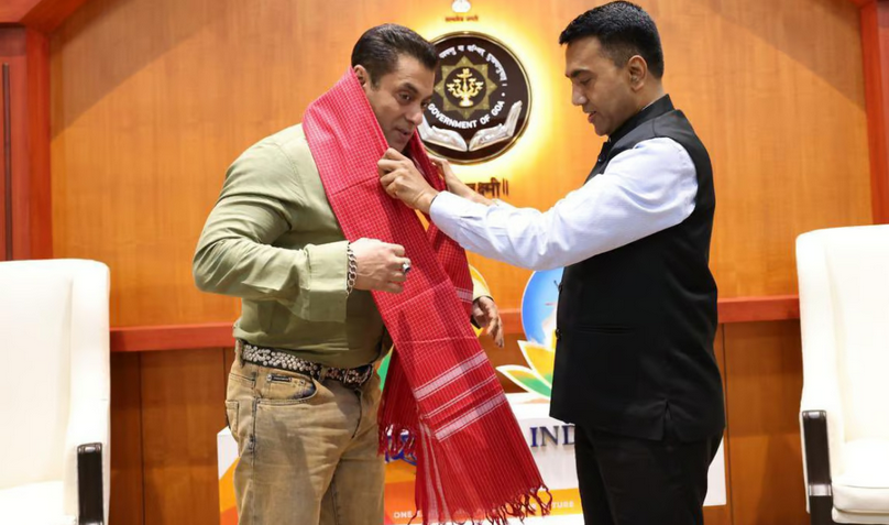 54th IFFI 2023 : గోవా సీఎంను కలిసిన కండల వీరుడు