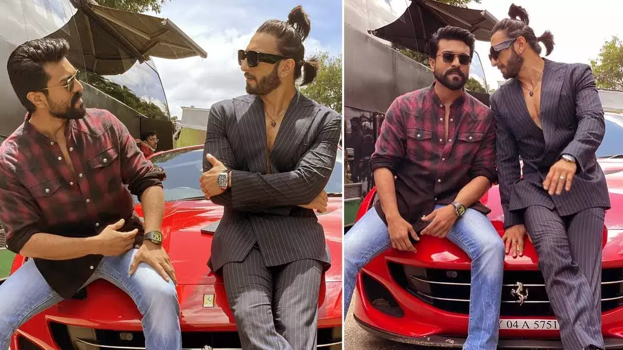 At SVC 50 Launch : రూ.4కోట్ల రామ్ చరణ్ ఫెరారీ కారుతో రణవీర్ ఫోజులు