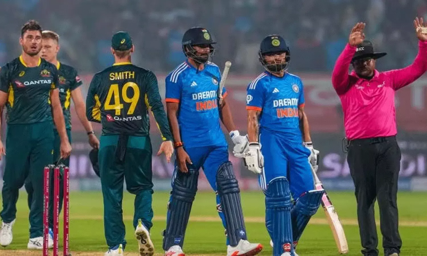 సూర్య శుభారంభం.. ఆసిస్ పై భారత్ విజయం