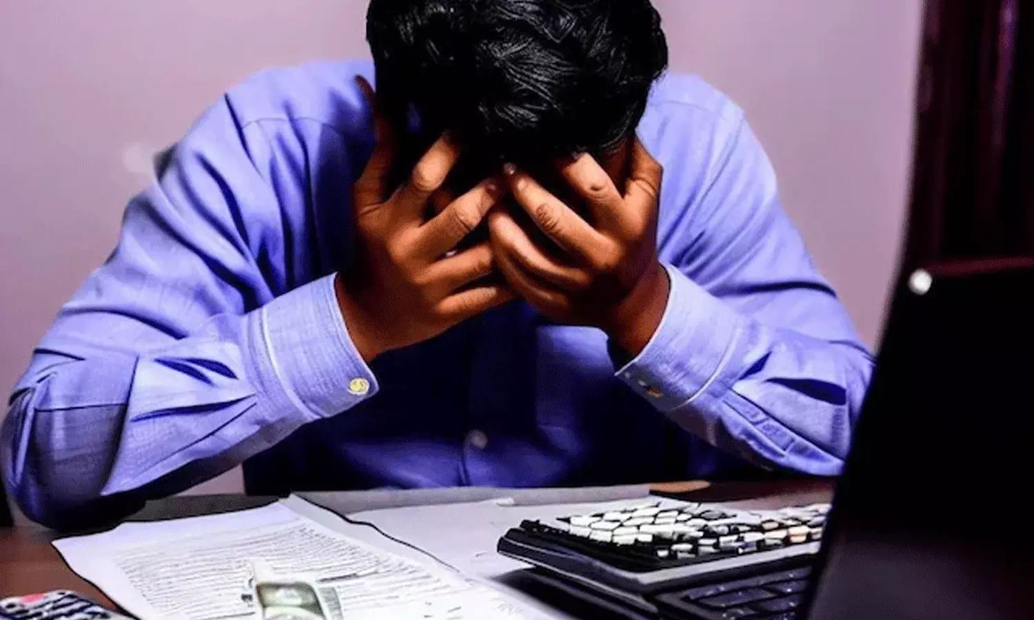 ఆన్లైన్ టాస్క్ స్కామ్.. రూ. 94 లక్షలు కోల్పోయిన టెక్కీలు ఆన్లైన్ టాస్క్ స్కామ్.. రూ. 94 లక్షలు కోల్పోయిన టెక్కీలు