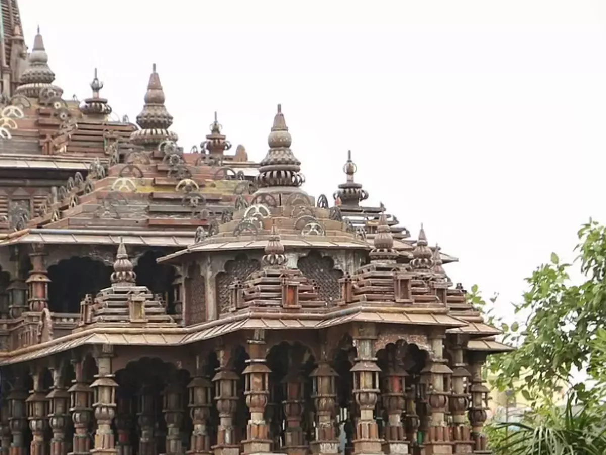 Ayodhya: లోహపు వ్యర్థాలతో అయోధ్య రామమందిరం నమూనా Ayodhya: లోహపు వ్యర్థాలతో అయోధ్య రామమందిరం నమూనా