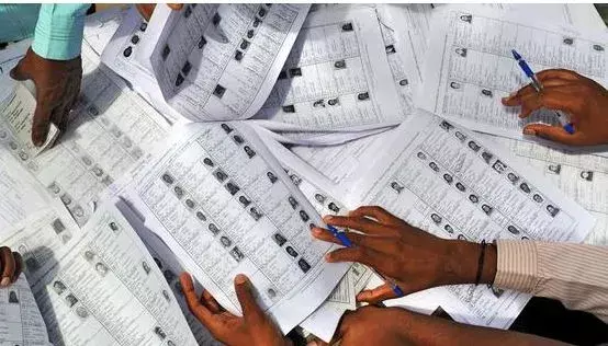 VOTES: ఏపీలో ఓట్ల అవకతవకలు VOTES: ఏపీలో ఓట్ల అవకతవకలు