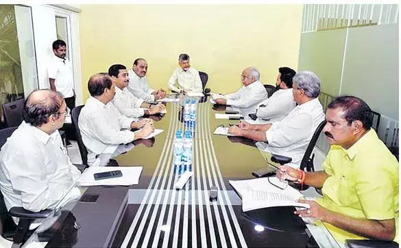 CBN: ఓట్ల అక్రమాలపై సీఈసీకి చంద్రబాబు ఫిర్యాదు