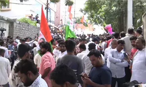 TS RESULT: అంబరాన్నంటిన కాంగ్రెస్‌ శ్రేణుల సంబరాలు