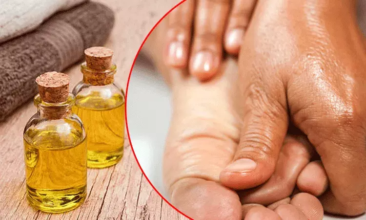 ఈ నూనెతో అరికాళ్ళకు మసాజ్ చేస్తే అనేక వ్యాధులు దూరం.. ఈ నూనెతో అరికాళ్ళకు మసాజ్ చేస్తే అనేక వ్యాధులు దూరం..