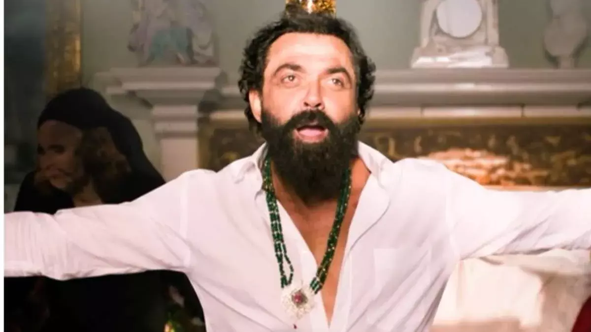 VIRAL Entry Scene in Animal : వైరల్ ఎంట్రీ సీన్ పై బాబీ డియోల్ ఇంట్రస్టింగ్ కామెంట్స్ VIRAL Entry Scene in Animal : వైరల్ ఎంట్రీ సీన్ పై బాబీ డియోల్ ఇంట్రస్టింగ్ కామెంట్స్