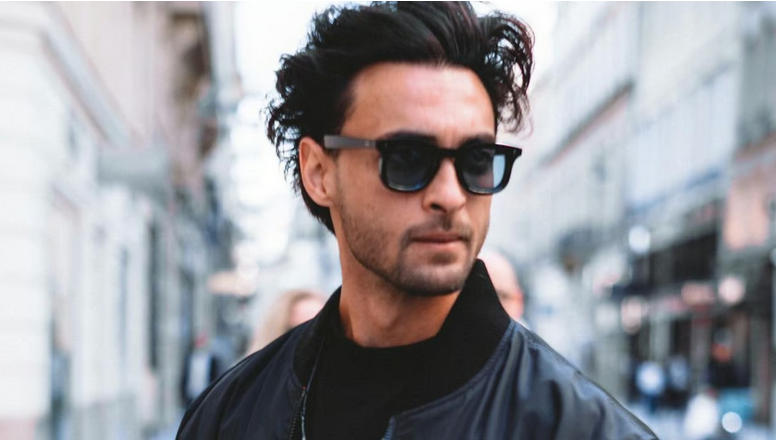 Aayush Sharma రూ.2కోట్ల విలువైన లగ్జరీ కారుకు యాక్సిడెంట్