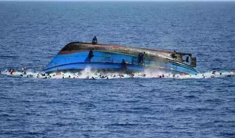 Boat Sink: సముద్రంలో ఘోర ప్రమాదం.. 61 మంది మృతి Boat Sink: సముద్రంలో ఘోర ప్రమాదం.. 61 మంది మృతి