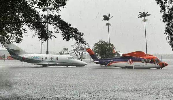 Queensland Floods: జలదిగ్బంధంలో క్వీన్స్లాండ్..రంగంలో దిగిన మిలటరీ Queensland Floods: జలదిగ్బంధంలో క్వీన్స్లాండ్..రంగంలో దిగిన మిలటరీ
