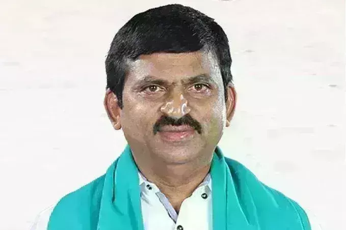 Singareni Elections: సింగరేణి కార్మికులపై హామీల జల్లు Singareni Elections: సింగరేణి కార్మికులపై హామీల జల్లు