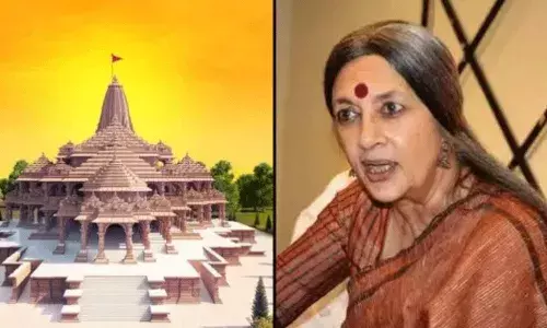 మతాన్ని రాజకీయం చేస్తున్నారు.. అయోధ్య ఆహ్వానాన్ని తిరస్కరించిన కారత్