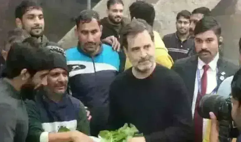 Rahul Gandhi: భారత రెజ్లర్లకు మద్దతుగా నిలిచిన రాహుల్ గాంధీ Rahul Gandhi: భారత రెజ్లర్లకు మద్దతుగా నిలిచిన రాహుల్ గాంధీ
