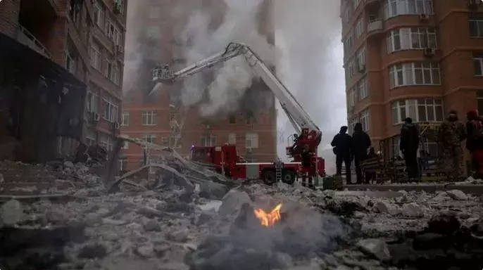 UKRAINE: మళ్లీ నెత్తురోడుతున్న ఉక్రెయిన్ UKRAINE: మళ్లీ నెత్తురోడుతున్న ఉక్రెయిన్