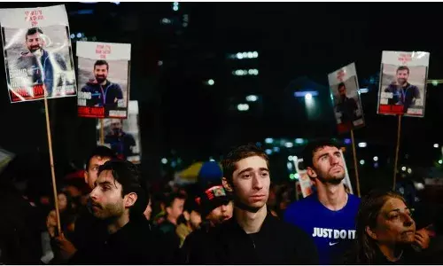 ISRAEL: బందీల కాల్చివేత అవగాహన లేమే ISRAEL: బందీల కాల్చివేత అవగాహన లేమే