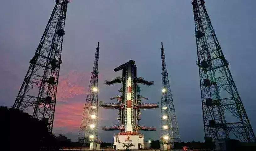 ISRO: న్యూ ఇయర్ వేళ ఇస్రో నూతన ప్రయోగం ISRO: న్యూ ఇయర్ వేళ ఇస్రో నూతన ప్రయోగం