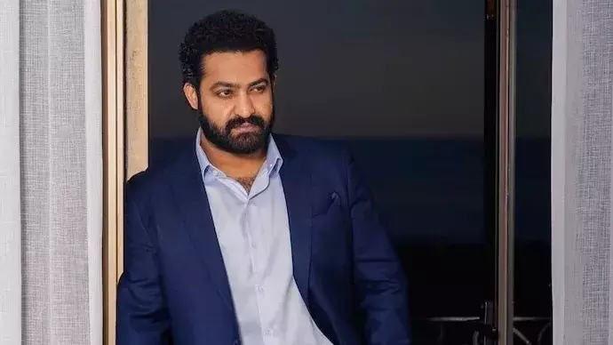 Jr NTR : జపాన్ నుంచి ఇండియాకు సేఫ్ గా చేరుకున్న తారక్ Jr NTR : జపాన్ నుంచి ఇండియాకు సేఫ్ గా చేరుకున్న తారక్