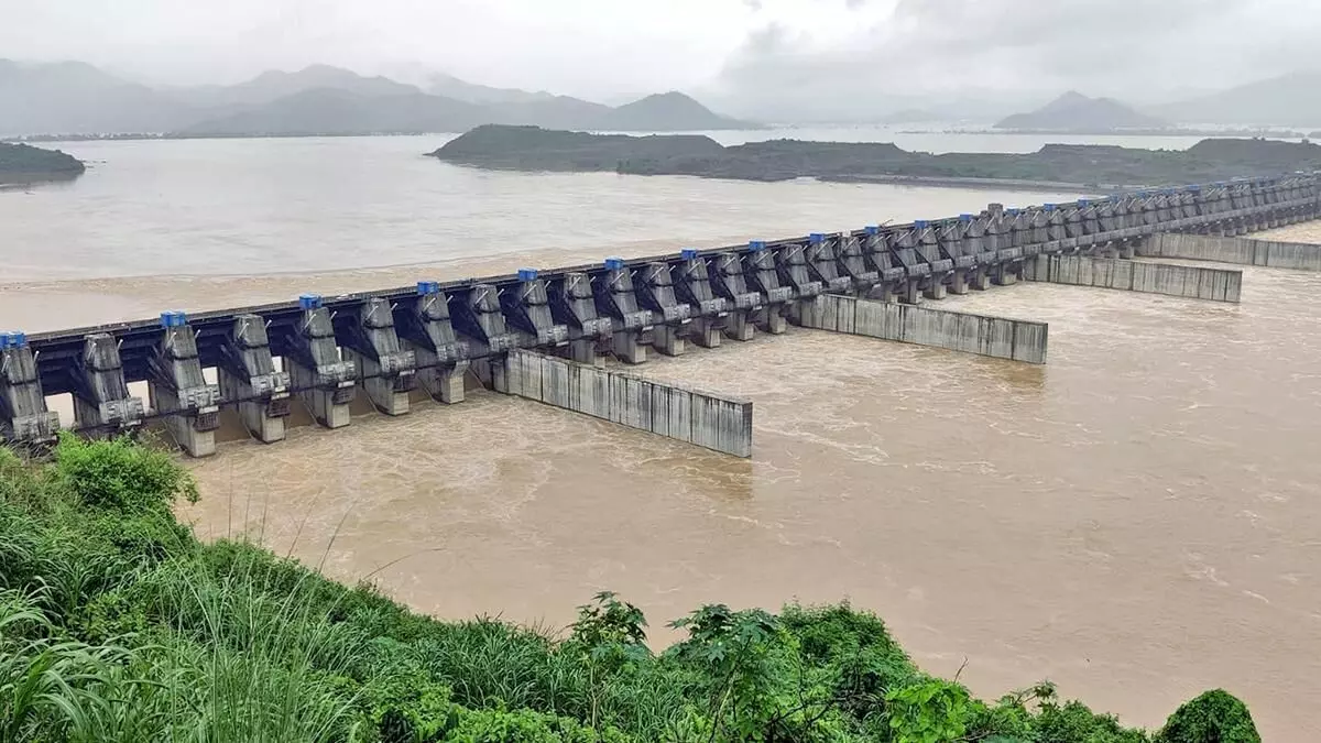 Polavaram Project : ఇప్పటికీ పెండింగ్లో పోలవరం భవిష్యత్తు Polavaram Project : ఇప్పటికీ పెండింగ్లో పోలవరం భవిష్యత్తు