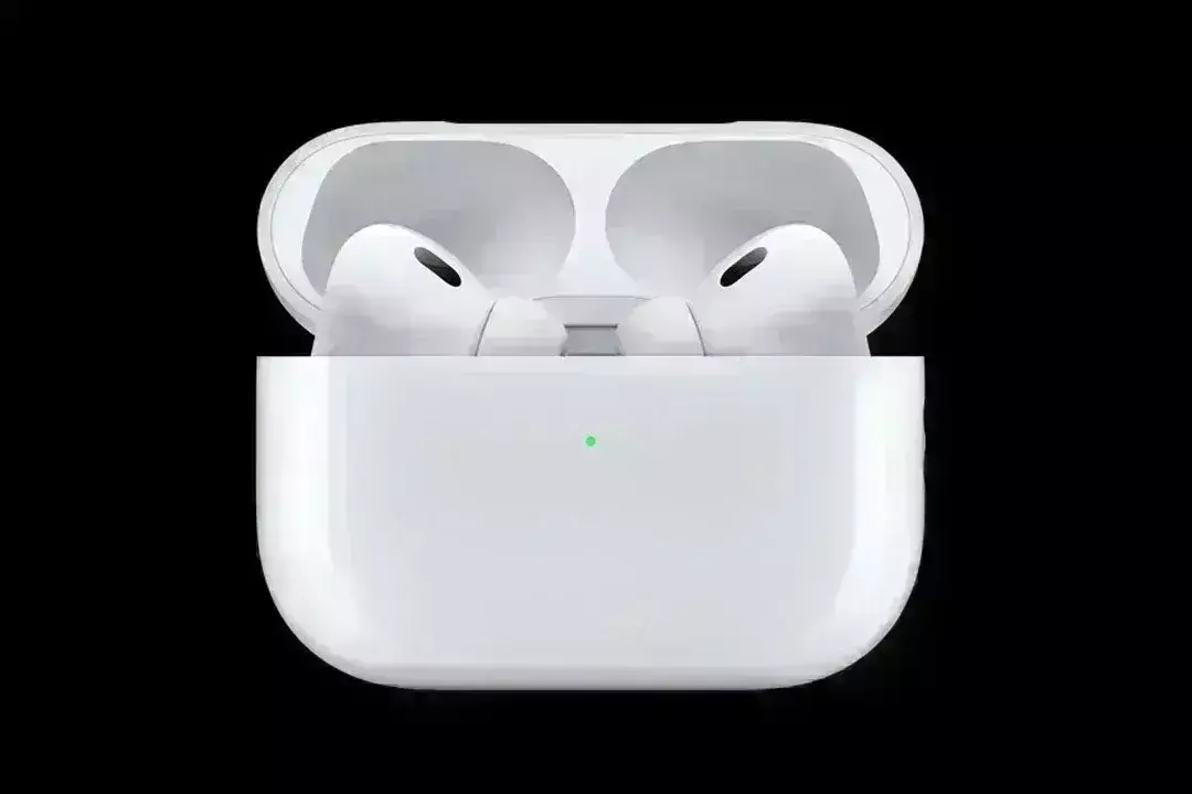 Airpod: కేరళలో పొగొట్టుకున్న ఖరీదైన ఎయిర్పాడ్ గోవాలో దొరికాయి Airpod: కేరళలో పొగొట్టుకున్న ఖరీదైన ఎయిర్పాడ్ గోవాలో దొరికాయి