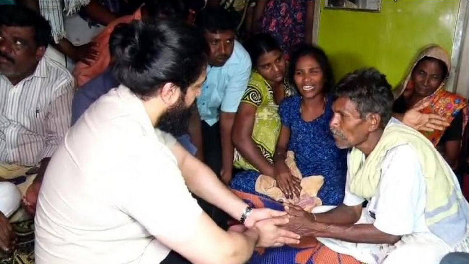 3 Fans Die : మృతుల కుటుంబాలను కలిసిన యష్