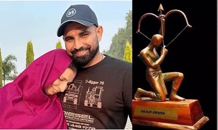 Arjuna Award : అర్జున అవార్డు అందుకున్న కొడుకు.. అమ్మ ఆనందంతో.. Arjuna Award : అర్జున అవార్డు అందుకున్న కొడుకు.. అమ్మ ఆనందంతో..