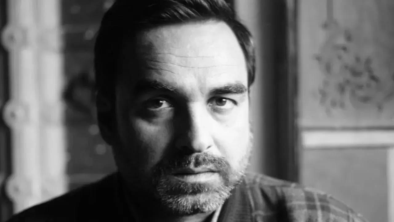 Pankaj Tripathi  : 10వ తరగతిలో ఇంటిపేరును మార్చుకున్న త్రిపాఠి