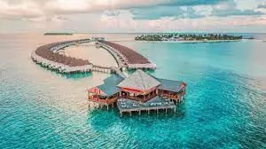 Maldives: భారీగా తగ్గిన మాల్దీవుల టూర్ ప్యాకేజీ ధరలు Maldives: భారీగా తగ్గిన మాల్దీవుల టూర్ ప్యాకేజీ ధరలు