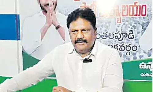 YCP: వైసీపీ నన్ను నడిరోడ్డుపై వదిలేసింది YCP: వైసీపీ నన్ను నడిరోడ్డుపై వదిలేసింది