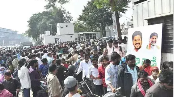 TS: ప్రజా వాణికికు అనూహ్య స్పందన