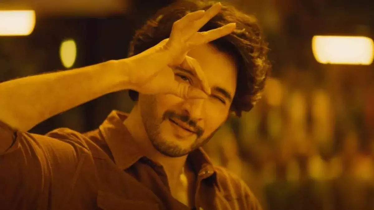Guntur Kaaram Box Office Report: 6వ రోజు 100 కోట్ల క్లబ్లో చేరిన మహేష్ బాబు సినిమా Guntur Kaaram Box Office Report: 6వ రోజు 100 కోట్ల క్లబ్లో చేరిన మహేష్ బాబు సినిమా