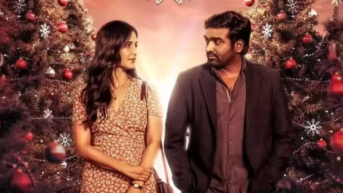 Merry Christmas Beats Andhadhun: అంధాధున్ను బీట్ చేసిన మెర్రీ క్రిస్మస్ Merry Christmas Beats Andhadhun: అంధాధున్ను బీట్ చేసిన మెర్రీ క్రిస్మస్