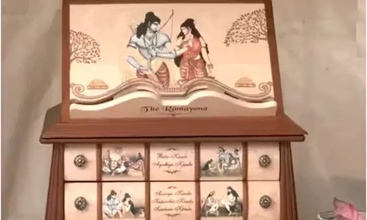 అత్యంత ఖరీదైన రామాయణం అయోధ్యలో.. ధర 1.65 లక్షలు అత్యంత ఖరీదైన రామాయణం అయోధ్యలో.. ధర 1.65 లక్షలు