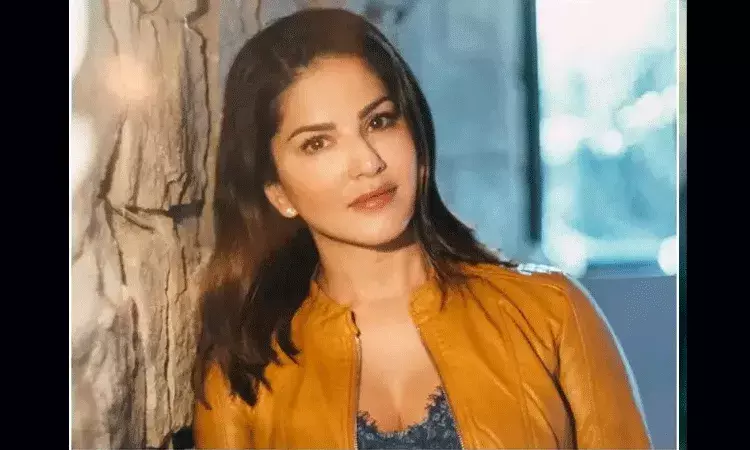 డబ్బు సంపాదించడానికి చాలా పనులు చేశాను : సన్నీ లియోన్