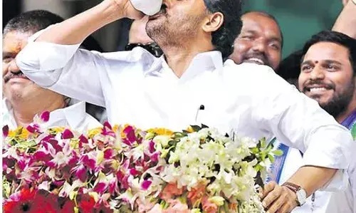 YCP: జగన్‌ నోట.. అదే పాత పాట