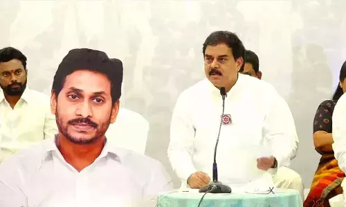 AP: జగన్‌పై మండిపడ్డ ప్రతిపక్షాలు
