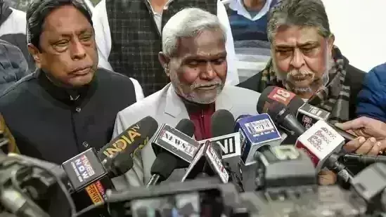 Champai Soren: జార్ఖండ్ కొత్త సీఎంగా ‘టైగర్’ చంపై సోరెన్ Champai Soren: జార్ఖండ్ కొత్త సీఎంగా ‘టైగర్’ చంపై సోరెన్